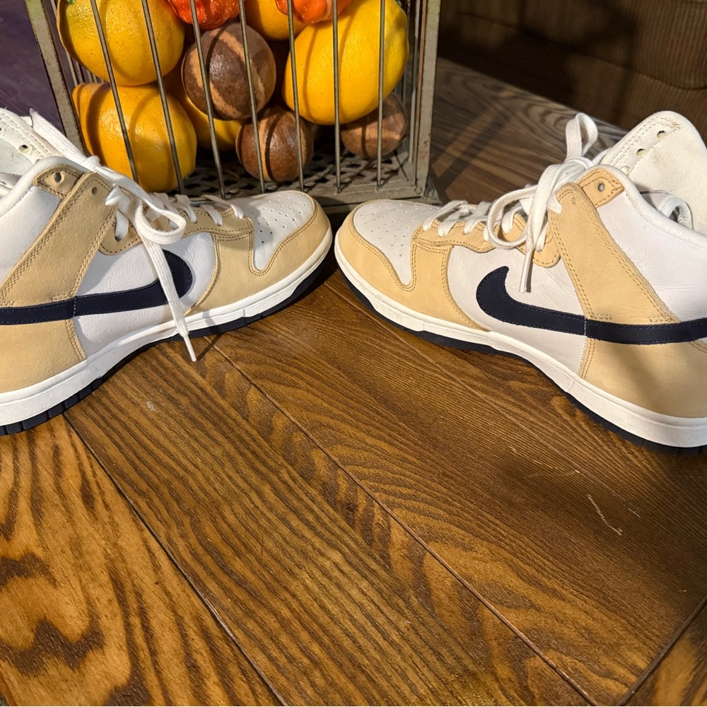 Nike High-Top Sneakers in Cream and Navy